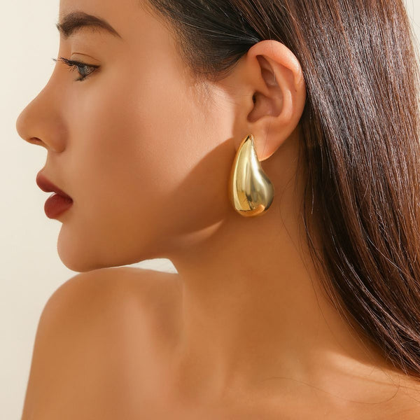 Golden Water Drop Design Earring Jewelry Online Jewelry Store
