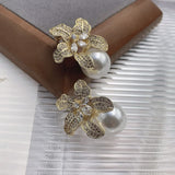 WHITE  PEARL EARRINGS