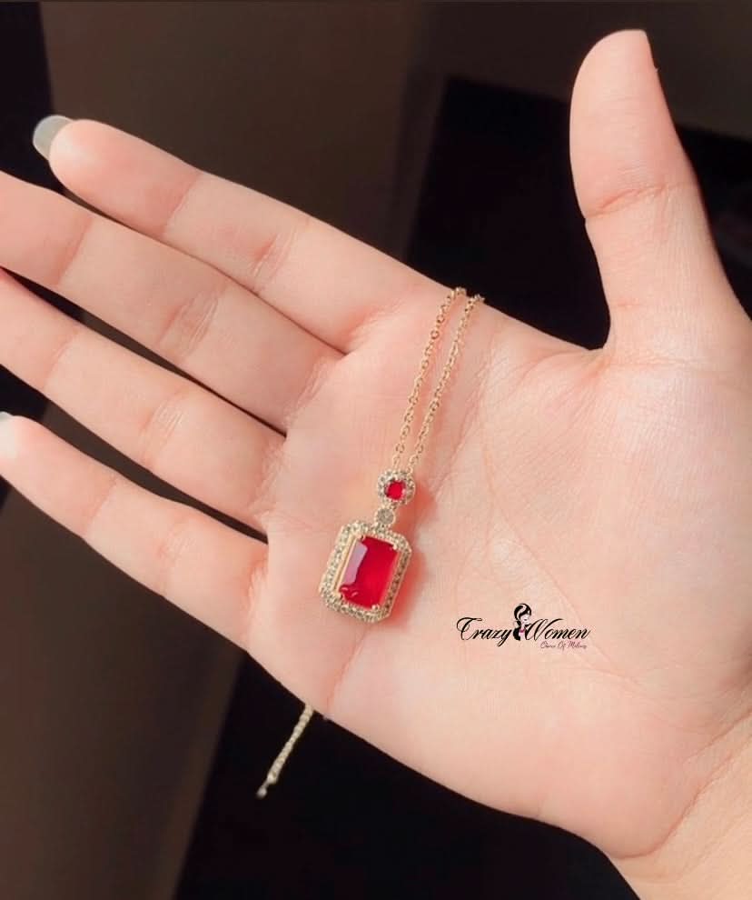 Red Stone Gold Necklace – Elegant & Timeless Jewelry for Women