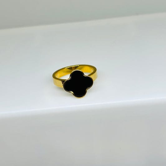 CLOVER BLACK RING