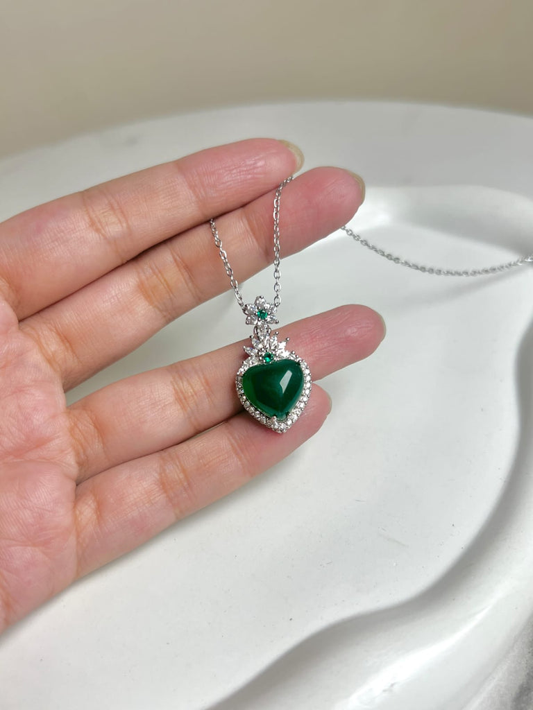 Green Heart Stone with Silver Necklace.