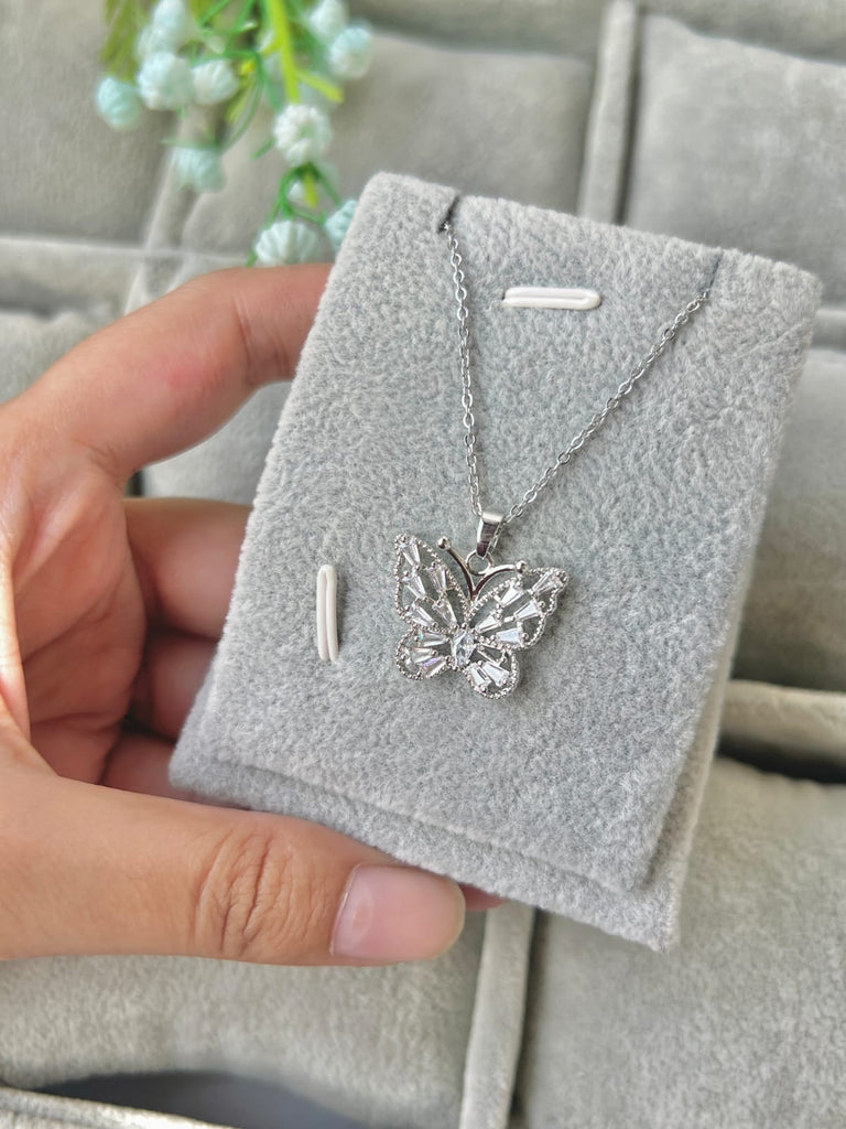 Elegent Silver Butterfly Necklace