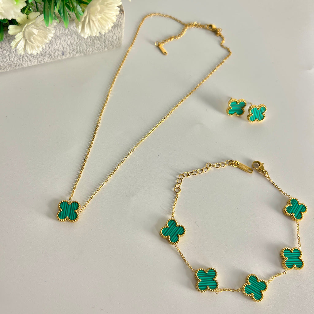 Green Vanclave Jewellery set