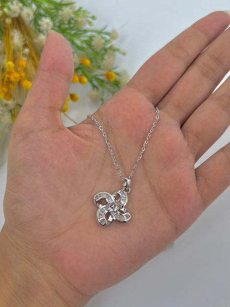 Zircon Clover silver Necklace