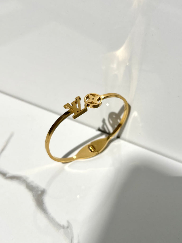 LV Round Gold Bangle | Jewelry Store | Jewelry Shop