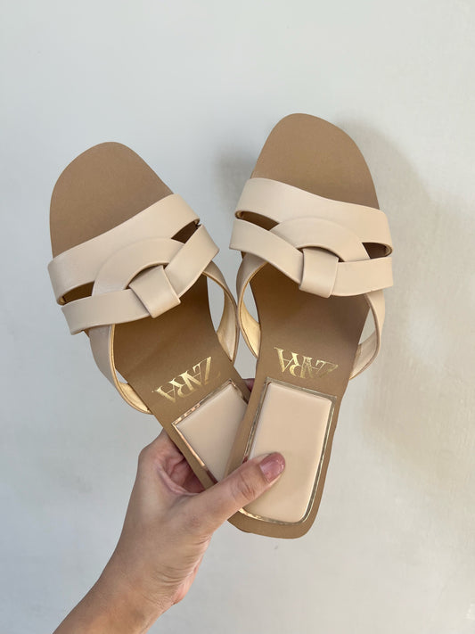 Zara - L-Y Slipper - Crazy Women