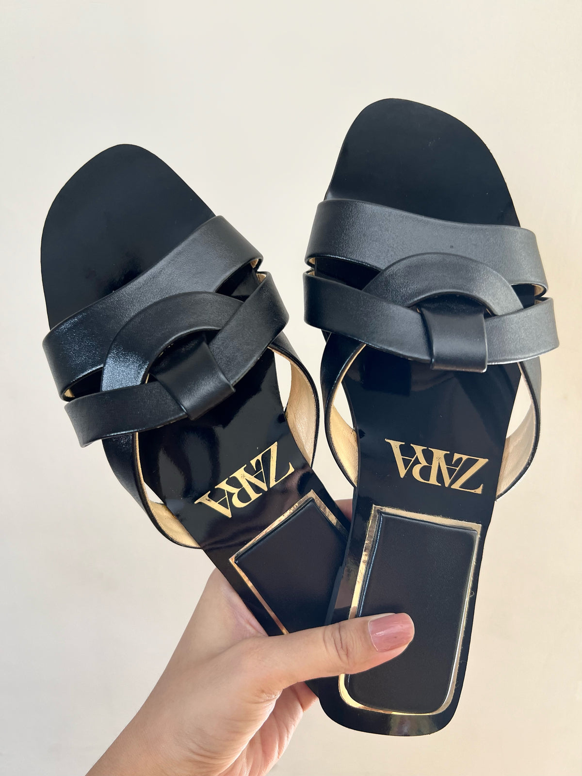 Zara - B Slipper - Crazy Women