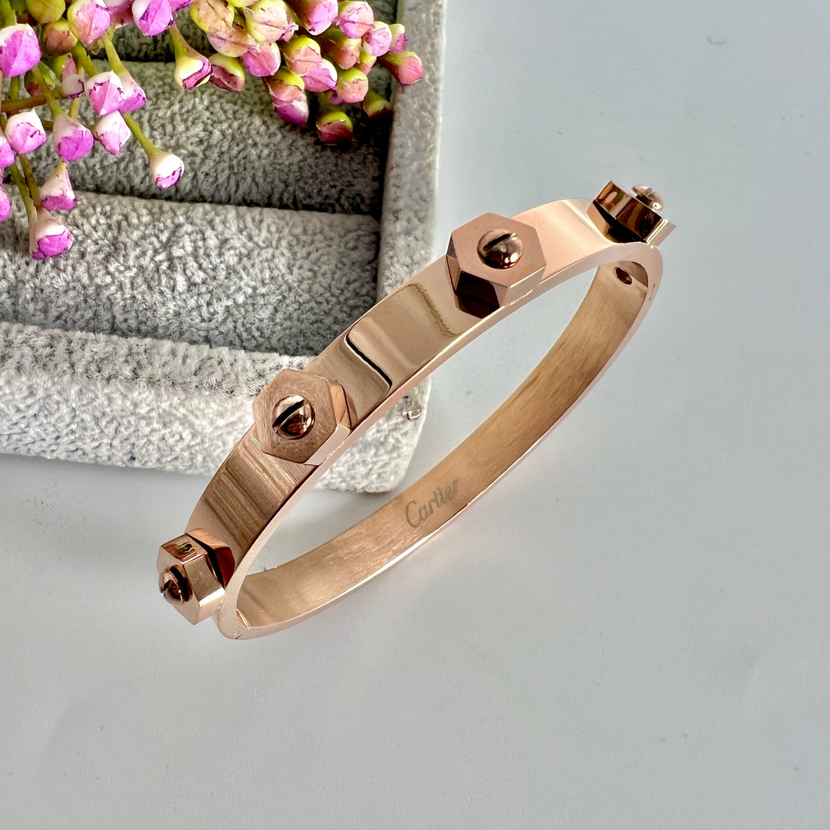 Rose Gold Screw Design CT Bracelet   | Jewelry Store | Jewelry Shop - Crazy Women