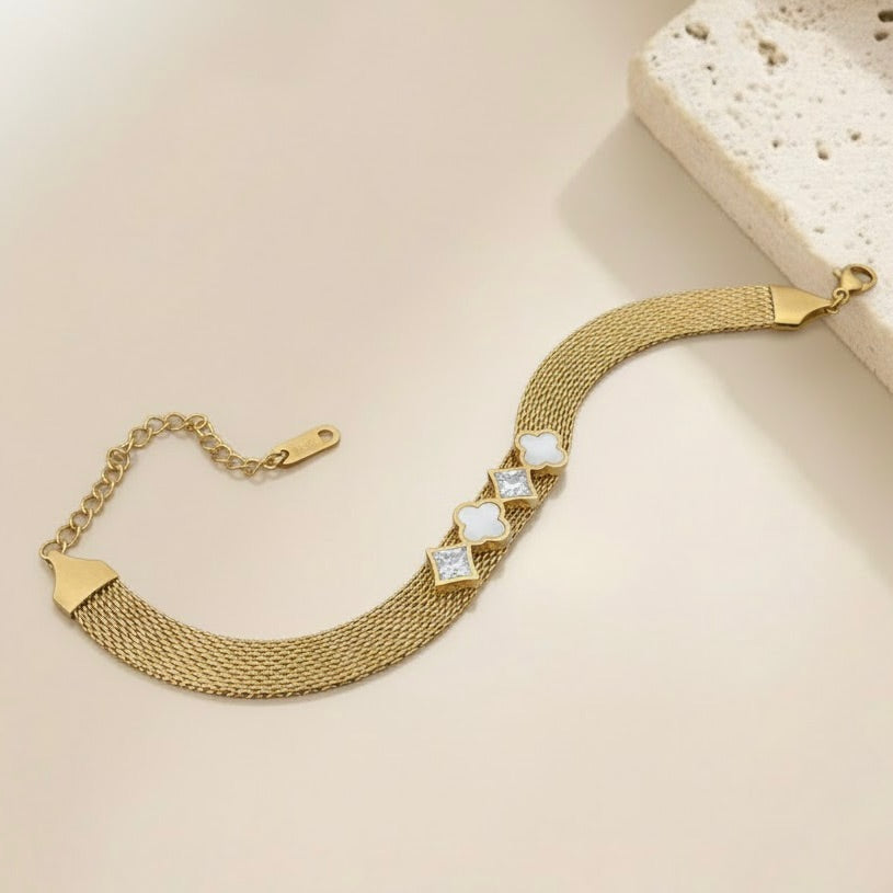 Crazy Women Bracelet - Style 2638097