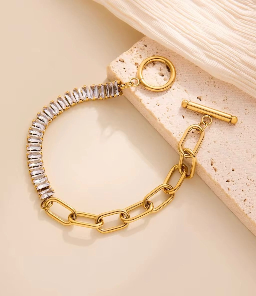 Crazy Women Bracelet - Style 6432075