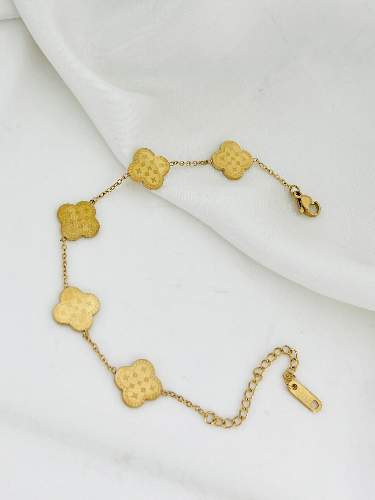 Crazy Women Bracelet - Style 9135028