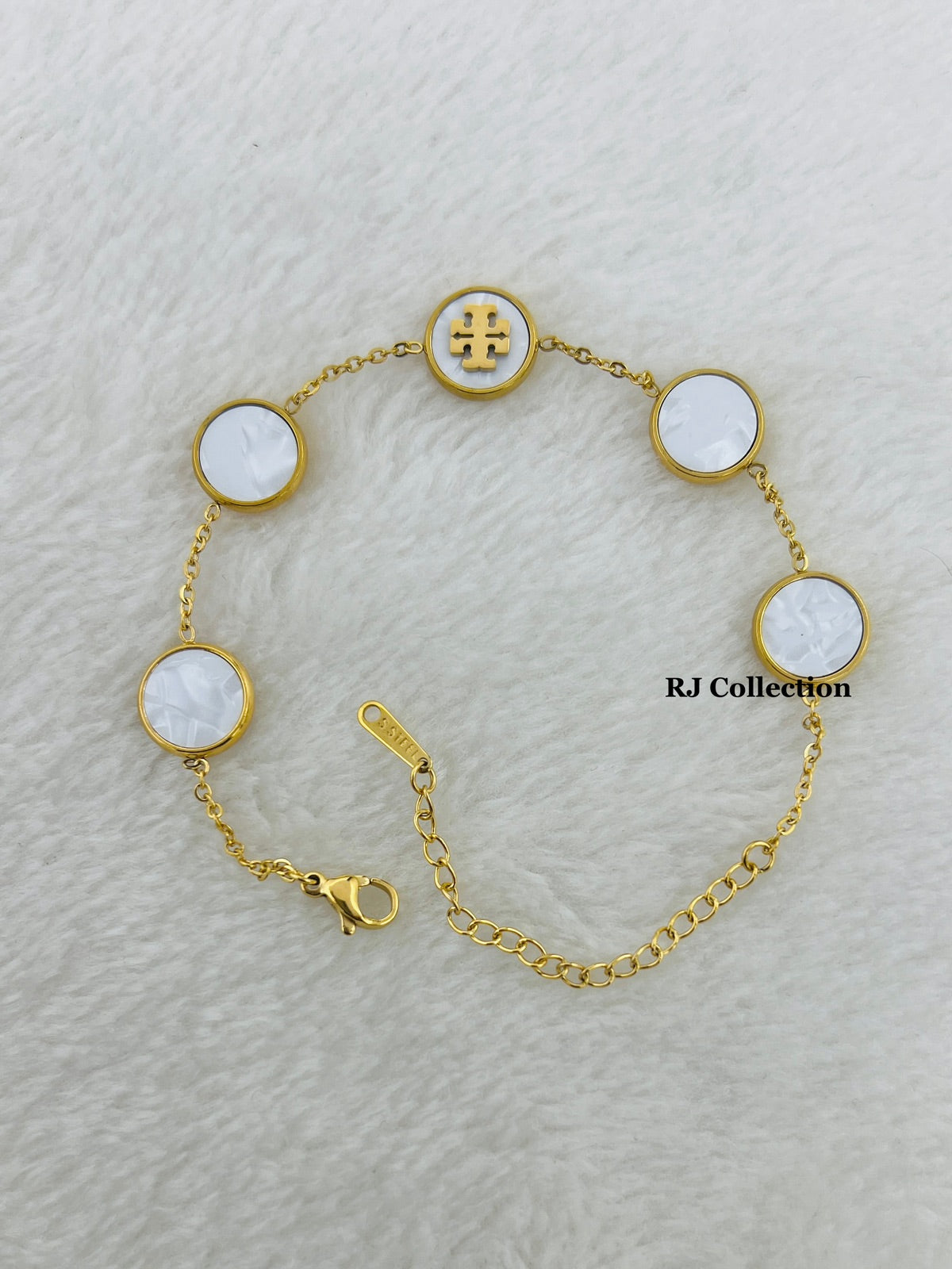 Crazy Women Chain Bracelet - Style 8332043 - image 2