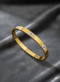 Crazy Women Handcuff Bracelet - Style 6135075