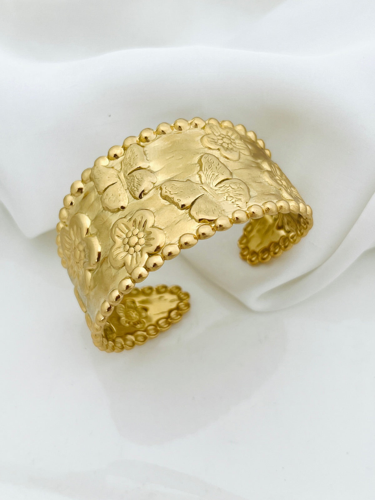 Crazy Women Handcuff Bracelet - Style 6148023