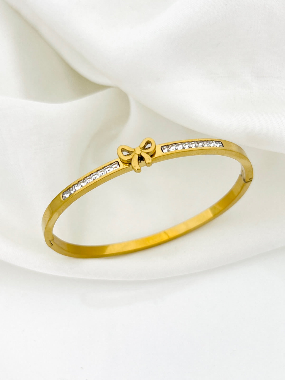 Crazy Women Handcuff Bracelet - Style 6245078