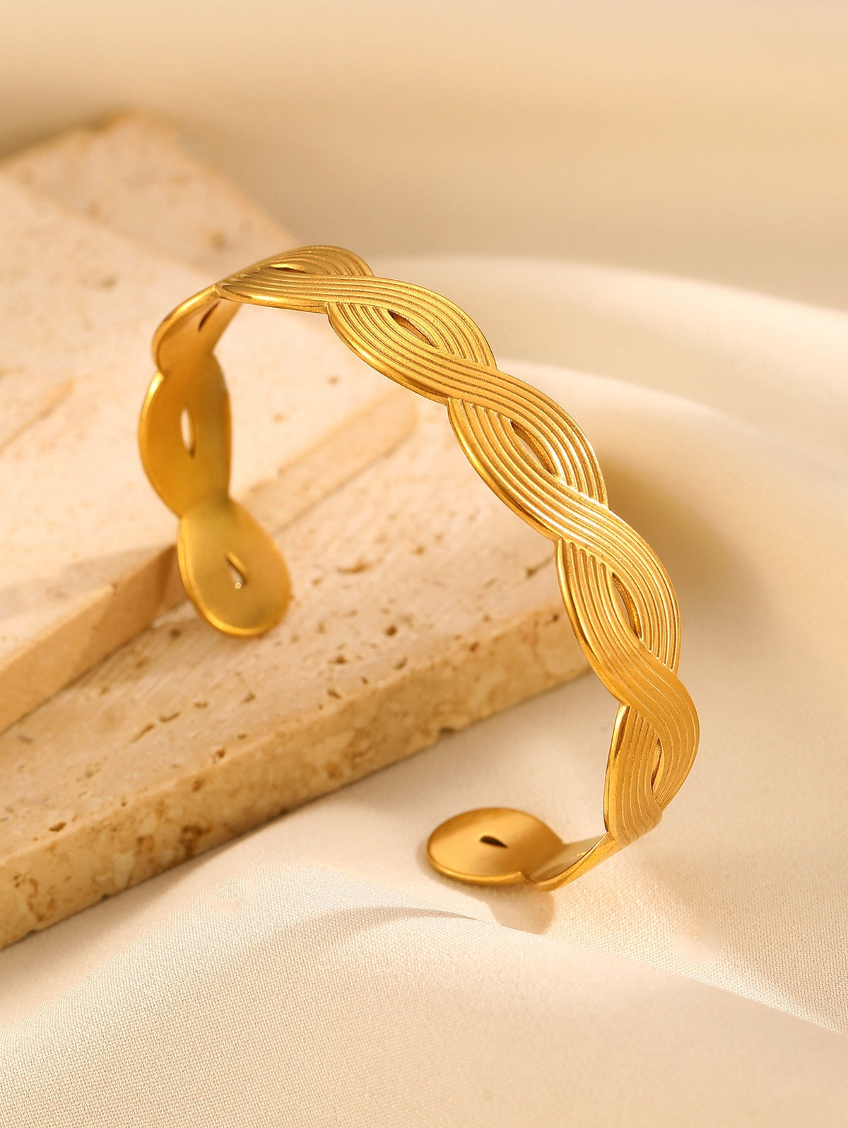 Crazy Women Handcuff Bracelet - Style 6248063