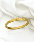 Crazy Women Handcuff Bracelet - Style 6849073