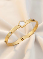 Crazy Women Handcuff Bracelet - Style 7138053
