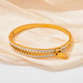 Crazy Women Handcuff Bracelet - Style 7259064