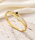 Crazy Women Handcuff Bracelet - Style 7348065