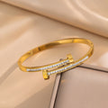 Crazy Women Handcuff Bracelet - Style 7649065