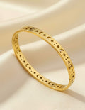 Crazy Women Handcuff Bracelet - Style 8143065