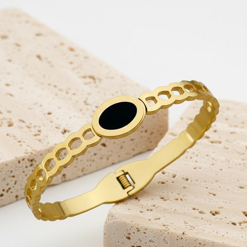 Crazy Women Handcuff Bracelet - Style 8639042