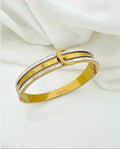 Crazy Women Handcuff Bracelet - Style 8962038