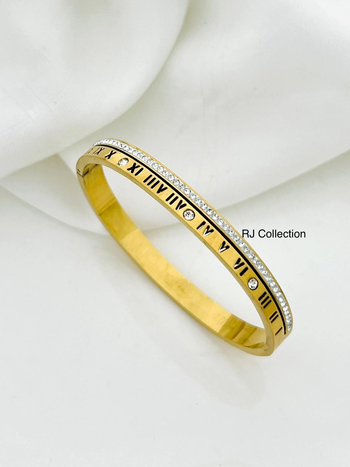 Crazy Women Handcuff Bracelet - Style 9155063
