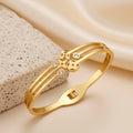Crazy Women Handcuff Bracelet - Style 9735061