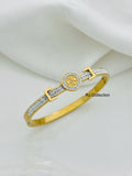 Crazy Women Handcuff Bracelet - Style 9758031