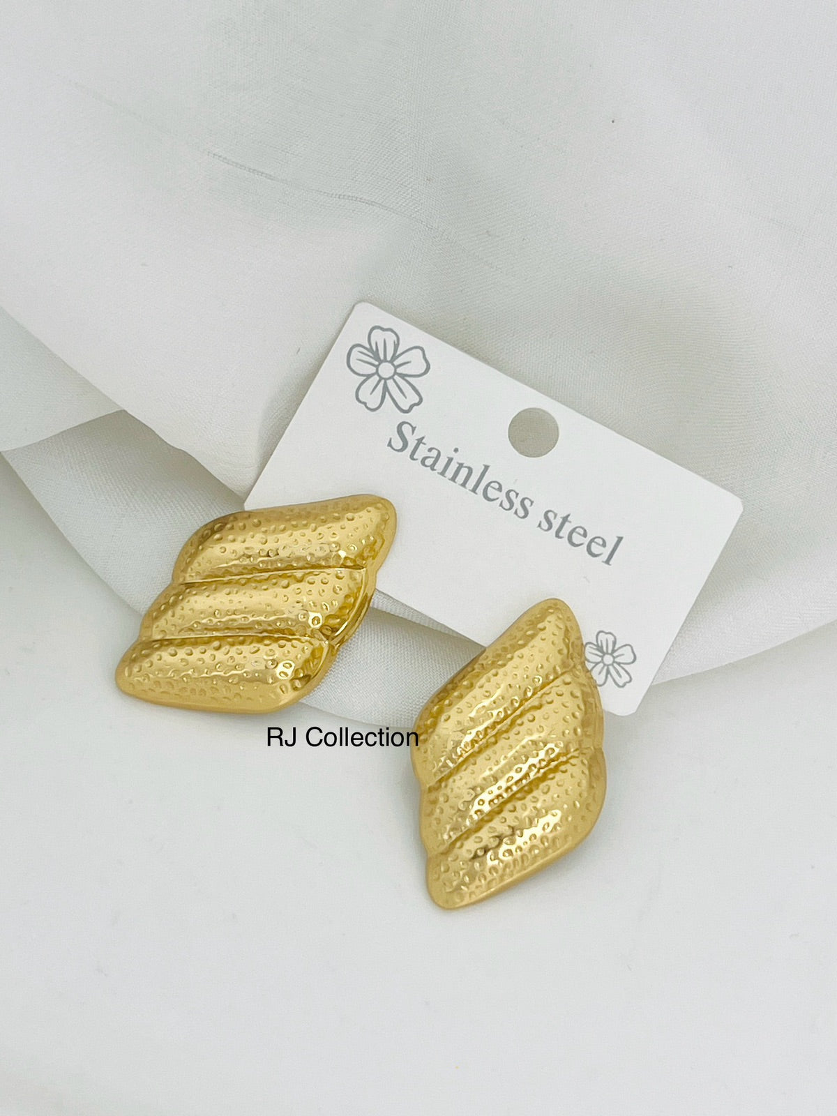 Crazy Women Earrings - Style 6925086