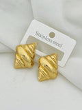 Crazy Women Earrings - Style 7125094