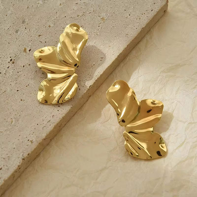 Crazy Women Earrings - Style 8525042