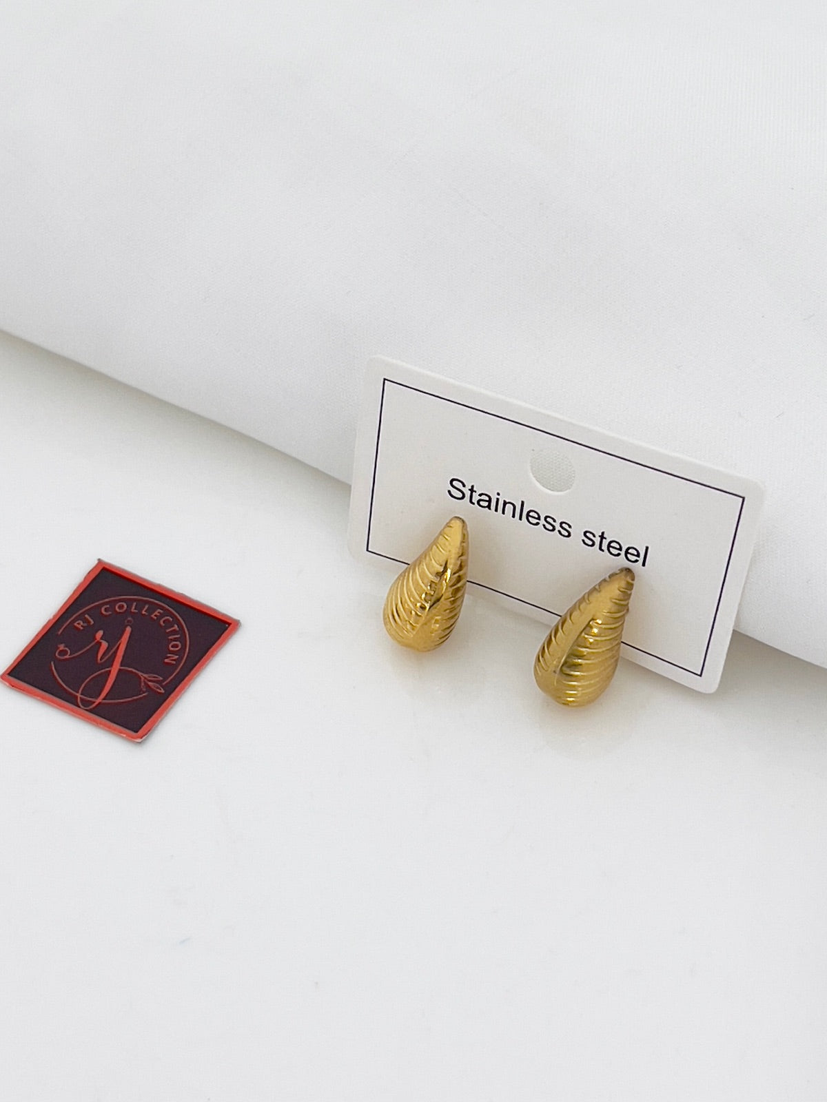 Crazy Women Earrings - Style 8525054