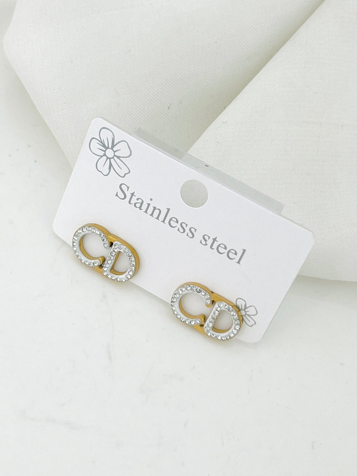 Crazy Women Earrings - Style 9415063