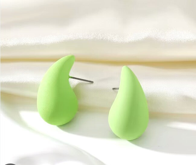 Light Green  Water Drop Design Earring