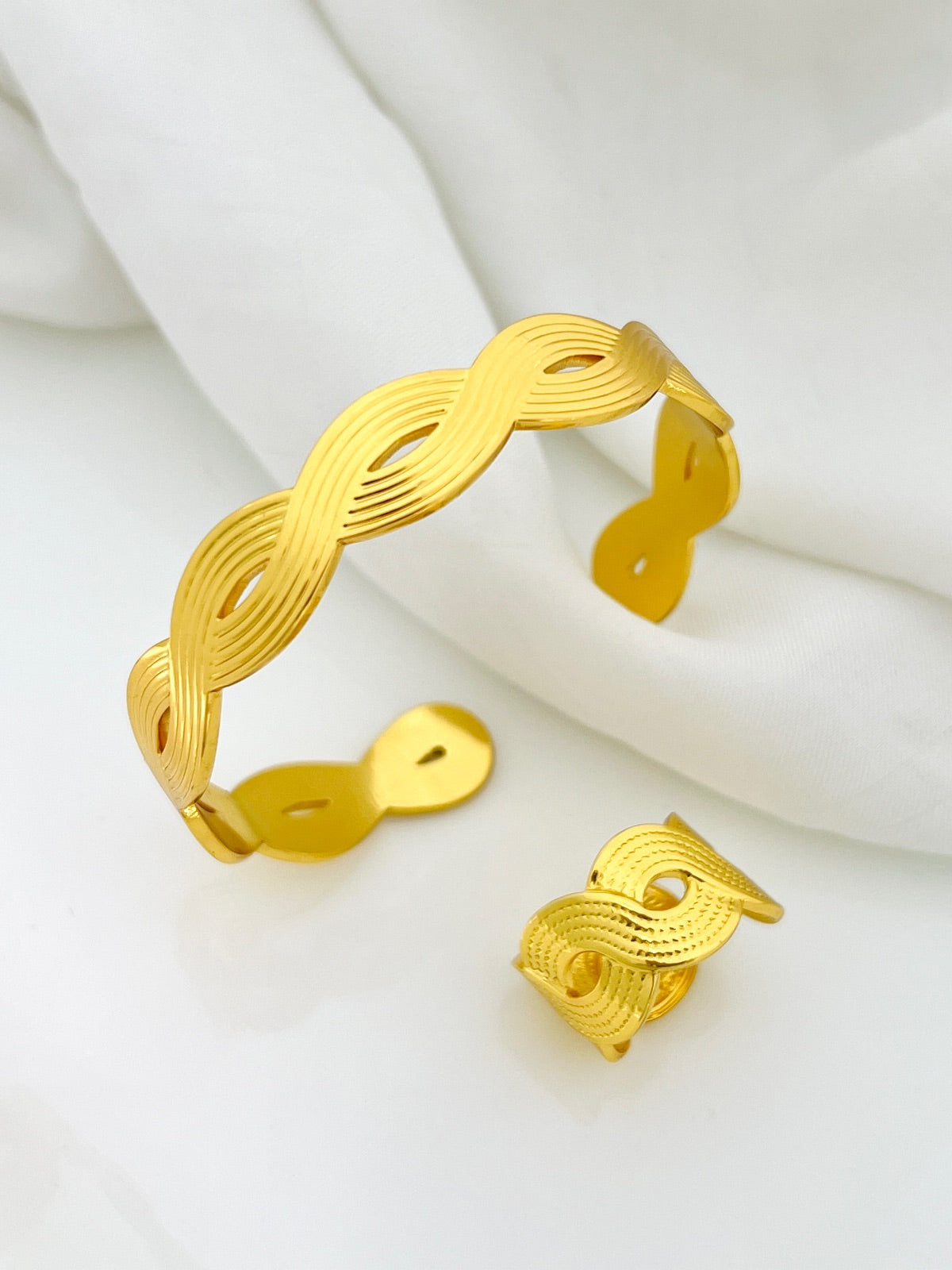 Crazy Women Complete Jewellery Set - Style 6358012