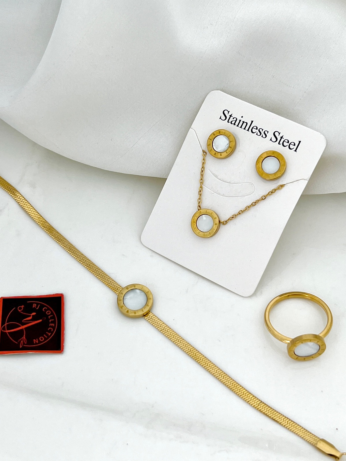 Crazy Women Complete Jewellery Set - Style 8355072