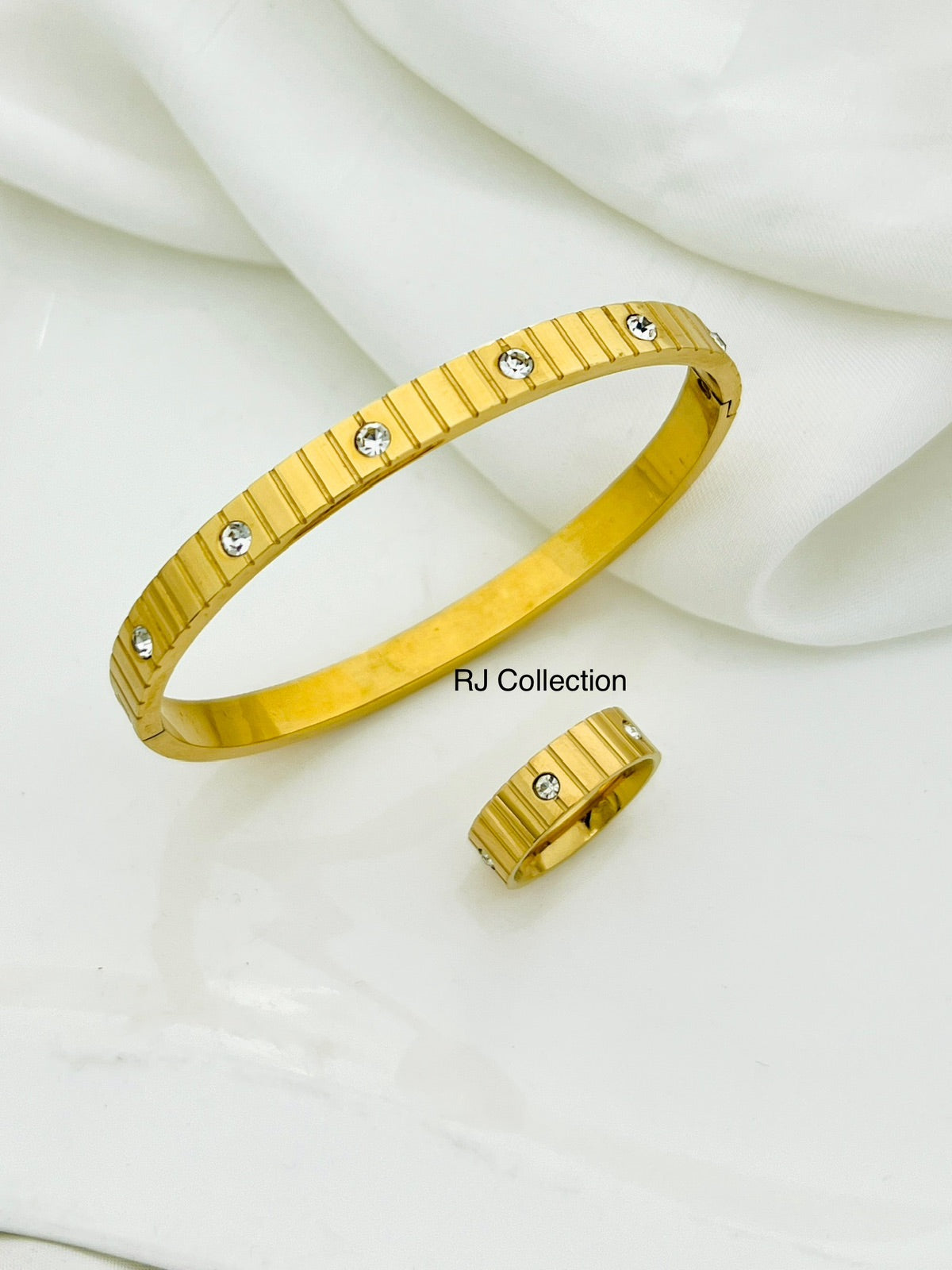 Crazy Women Complete Jewellery Set - Style 9170064