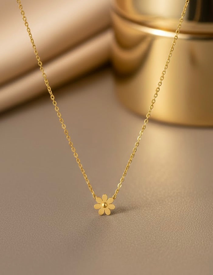 Crazy Women Locket Necklace - Style 2918054