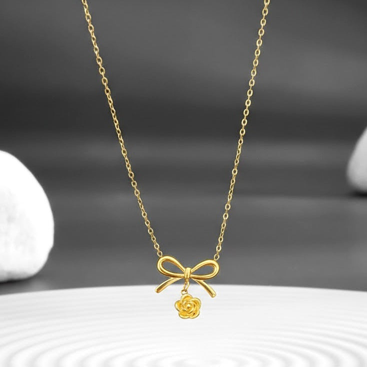 Crazy Women Locket Necklace - Style 4122083
