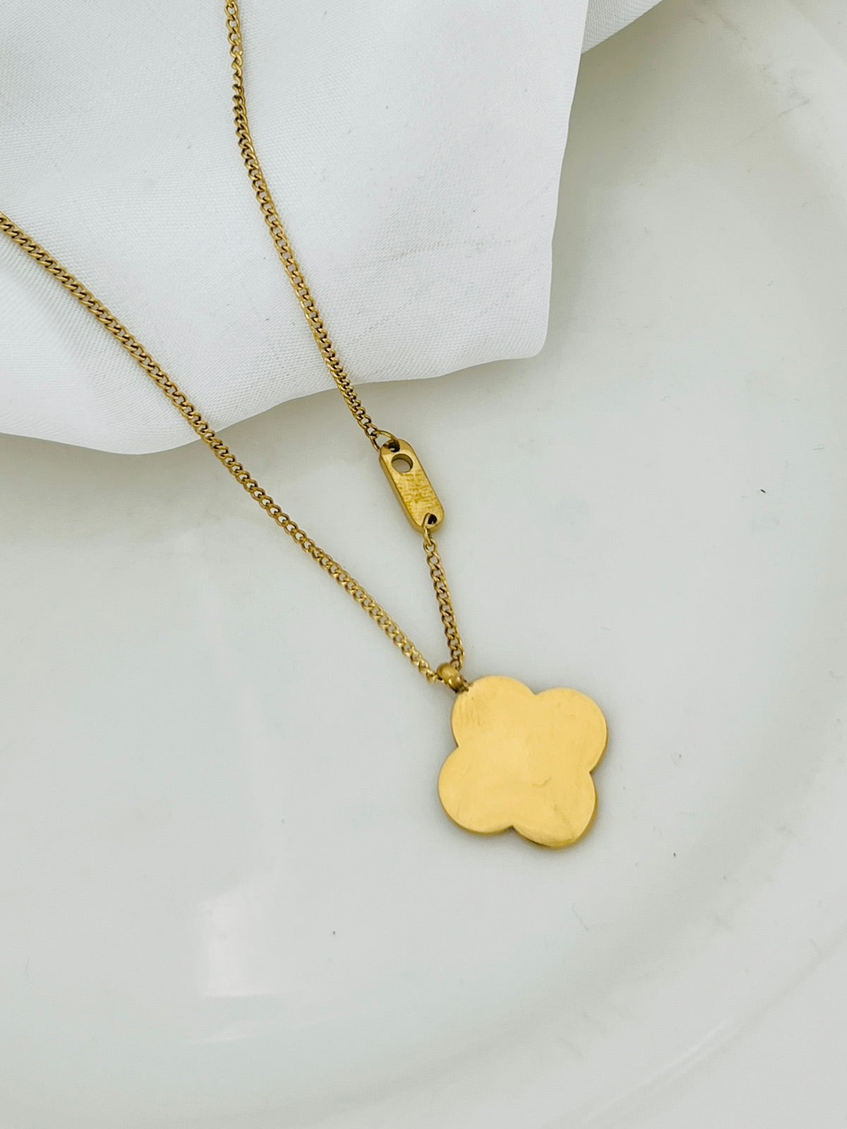 Crazy Women Locket Necklace - Style 4319063