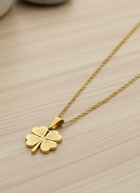 Crazy Women Locket Necklace - Style 5129043