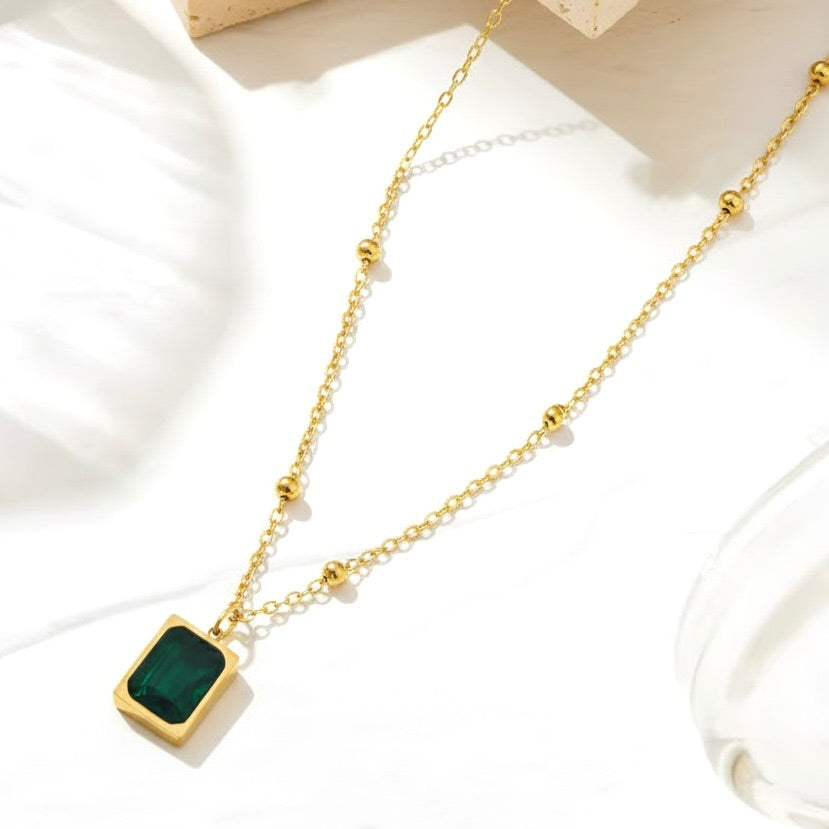 Crazy Women Locket Necklace - Style 7129064