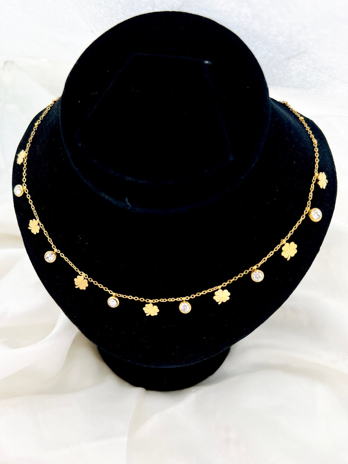 Crazy Women Necklace - Style 7248064