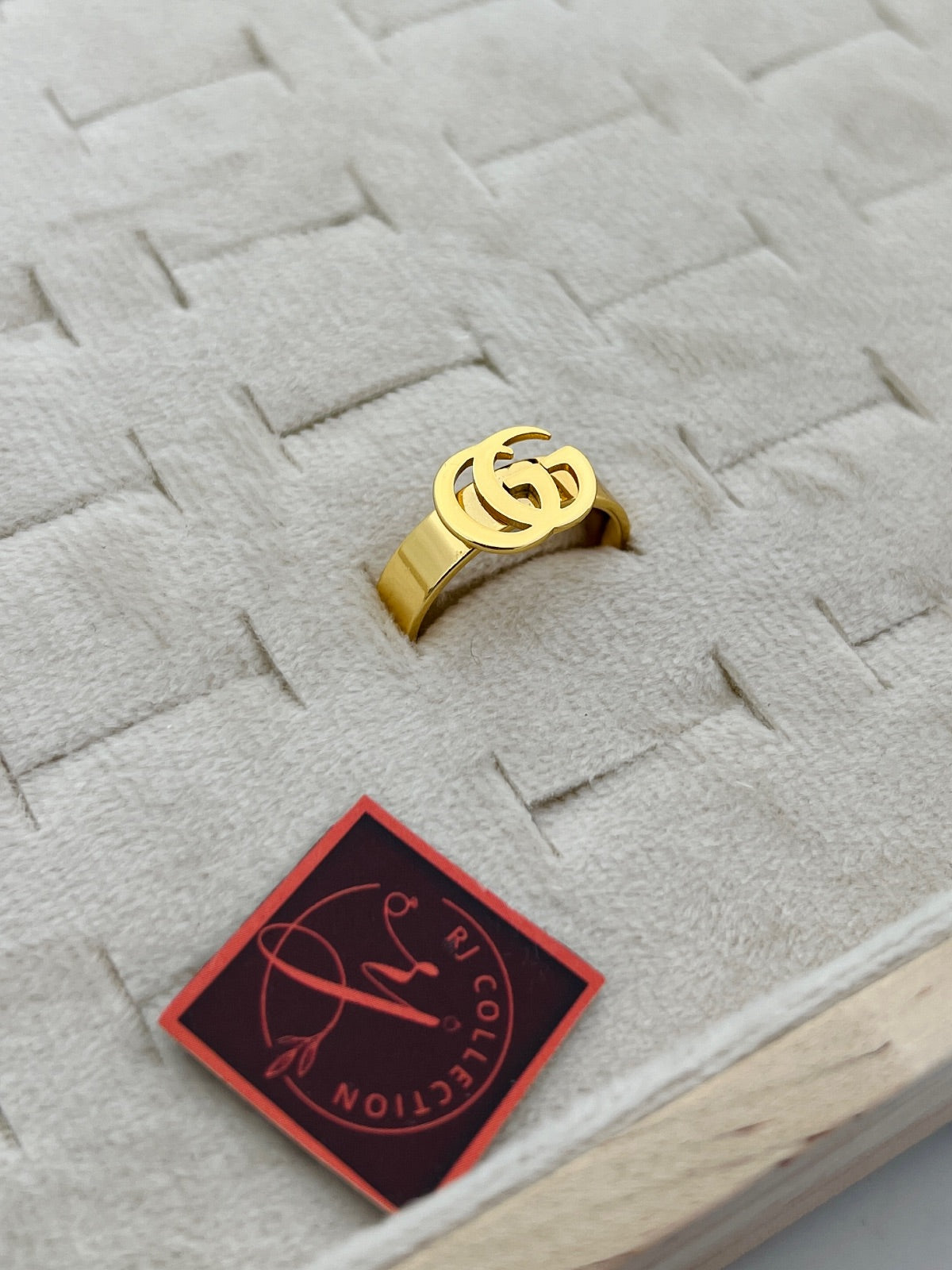 Crazy Women Premium Ring - Style 4815076