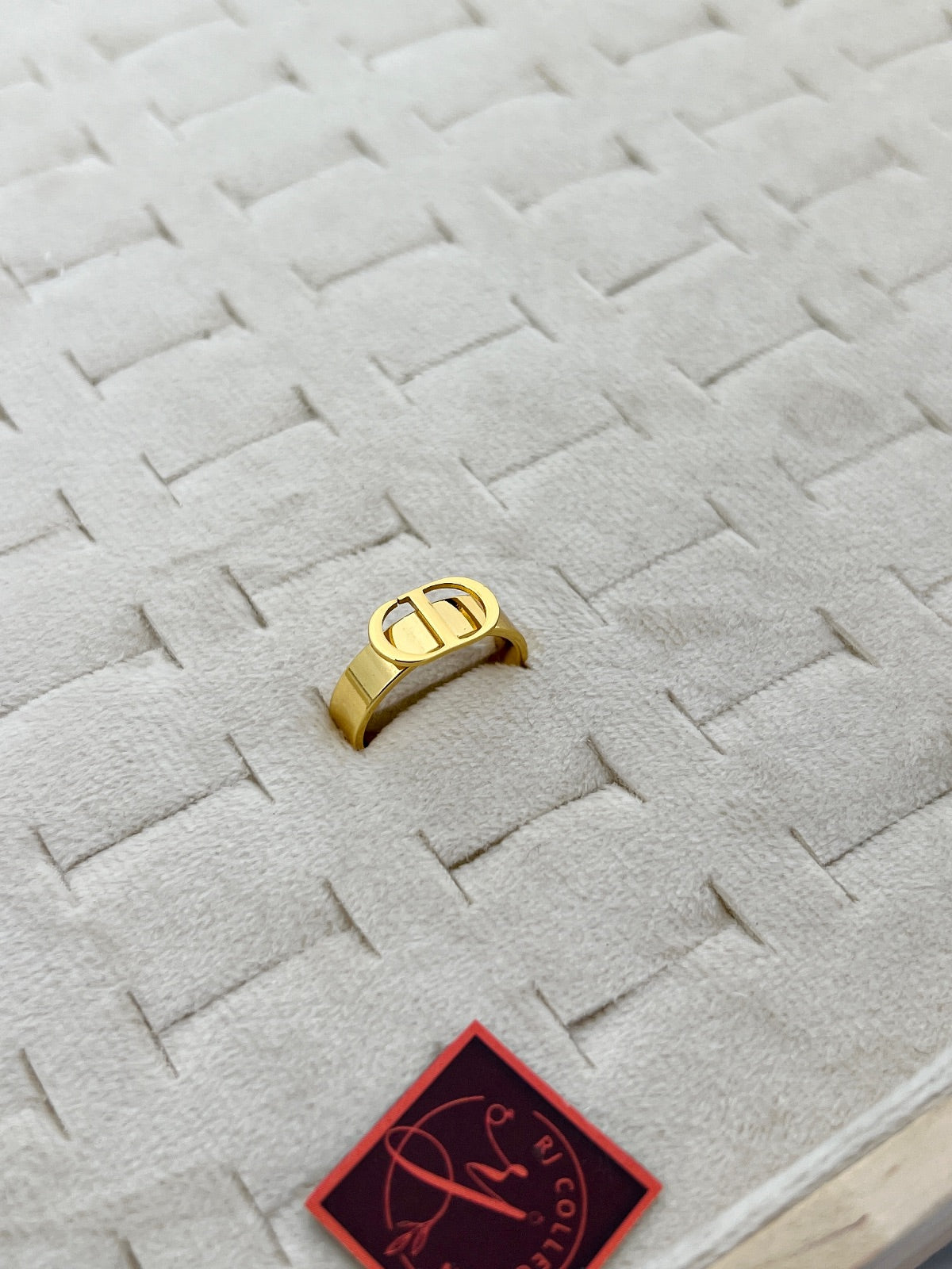 Crazy Women Premium Ring - Style 7615024