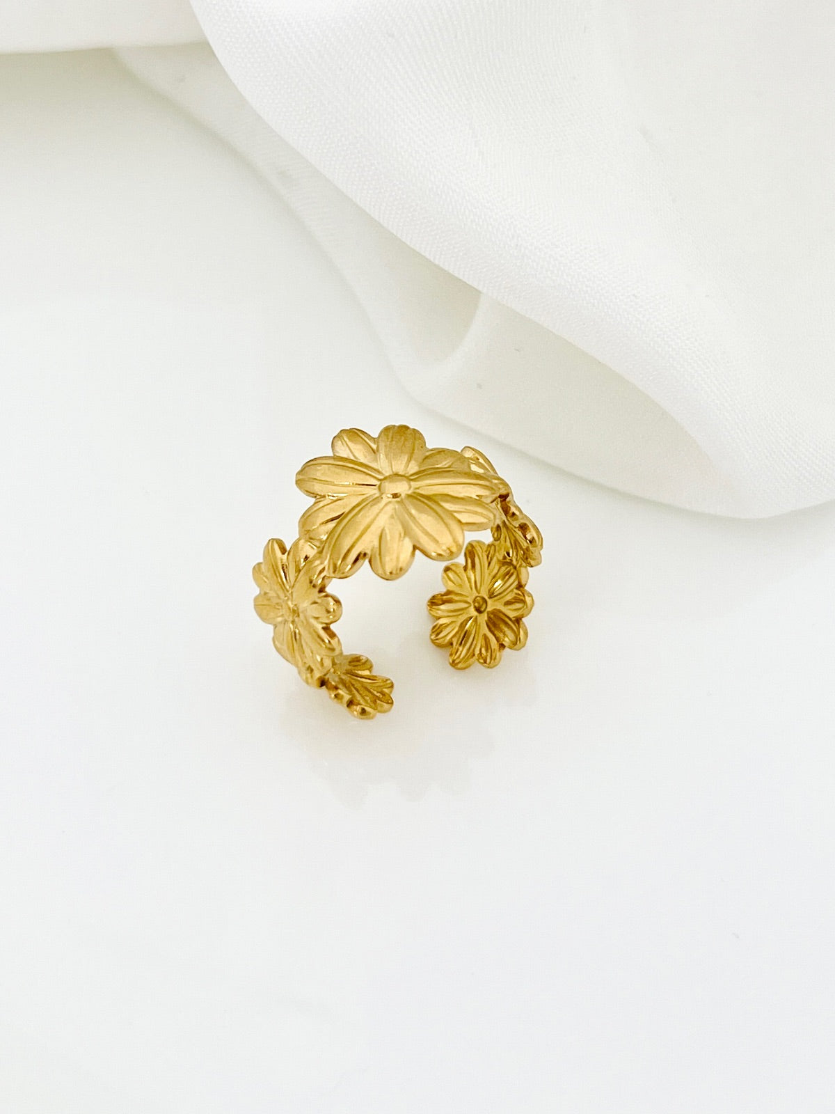 Crazy Women Ring - Style 8425091
