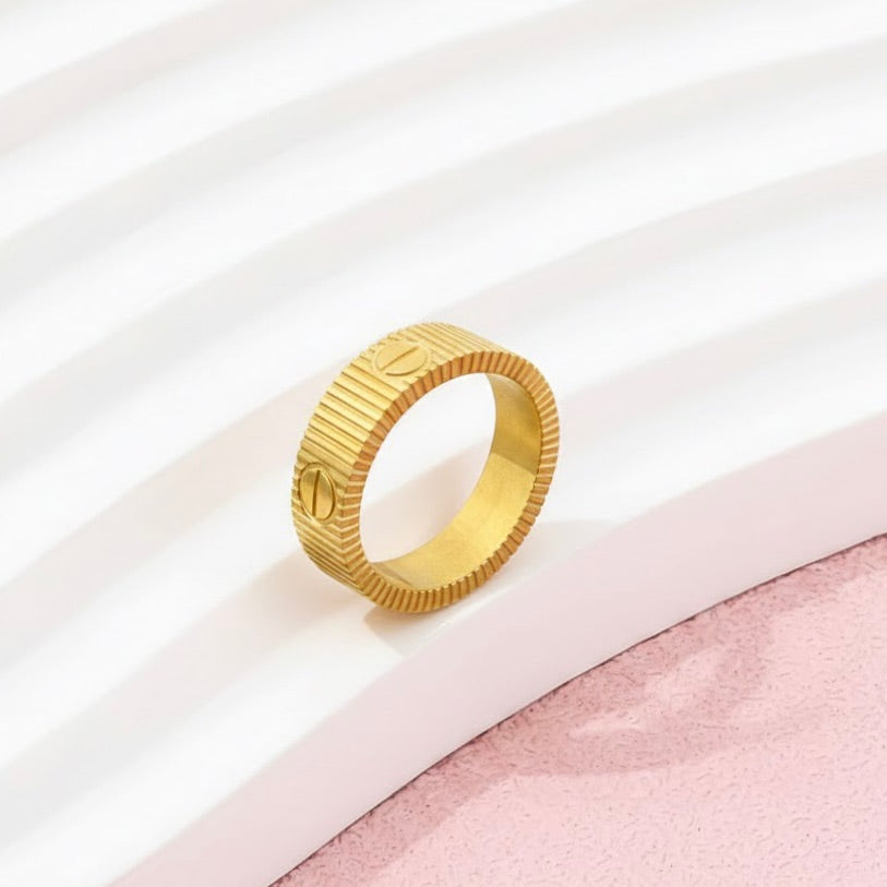 Crazy Women Ring - Style 3128076